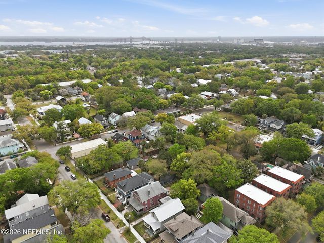 324 E 7TH Street, Jacksonville, FL 32206