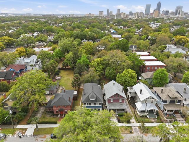 324 E 7TH Street, Jacksonville, FL 32206