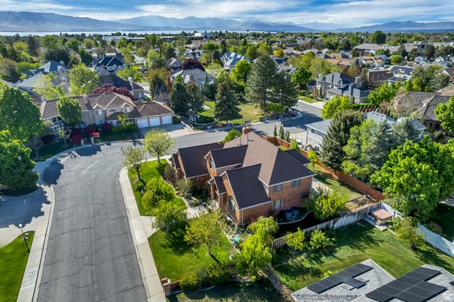 268 W COUNTRYSIDE DR, Orem, UT 84058