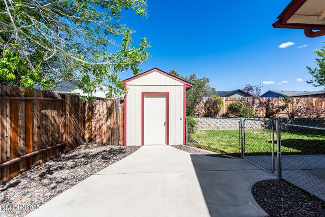765 Sunnyside Court, Gardnerville, NV 89460