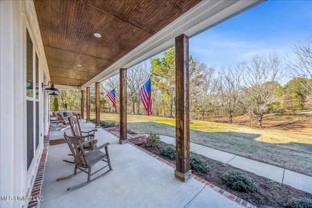 8811 Cole Road, Olive Branch, MS 38654