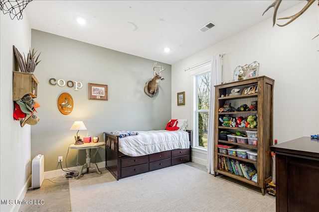 8811 Cole Road, Olive Branch, MS 38654