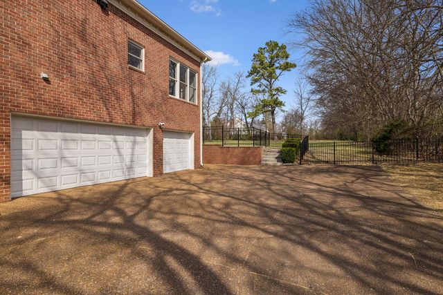 9004 Old Smyrna Rd, Brentwood, TN 37027