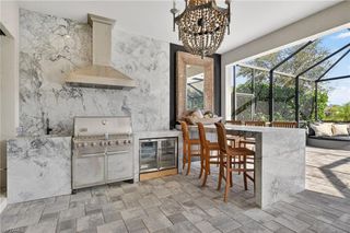 9406 Galliano TER, Naples, FL 34119