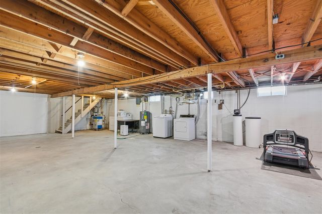 11580 Bell Oak Road, Webberville, MI 48892