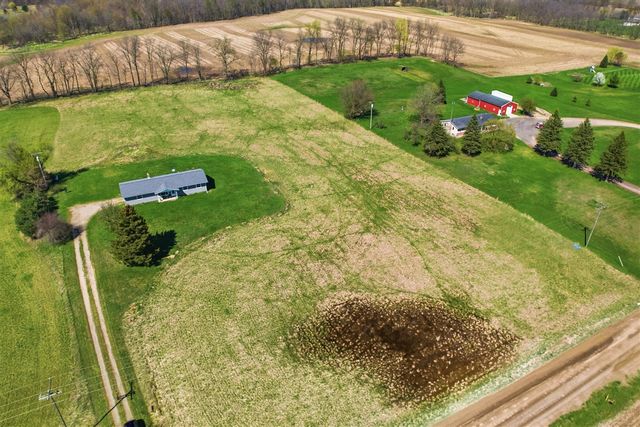 11580 Bell Oak Road, Webberville, MI 48892