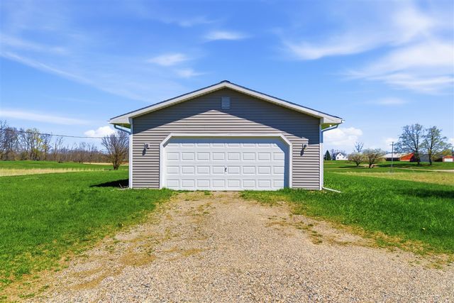 11580 Bell Oak Road, Webberville, MI 48892