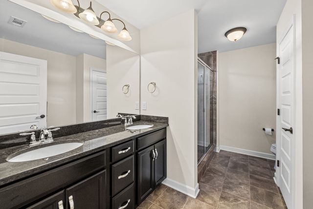 84 Nokes Dr, Hendersonville, TN 37075