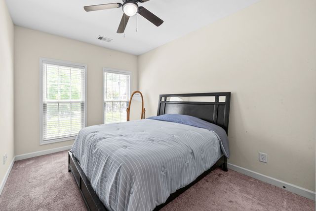 84 Nokes Dr, Hendersonville, TN 37075