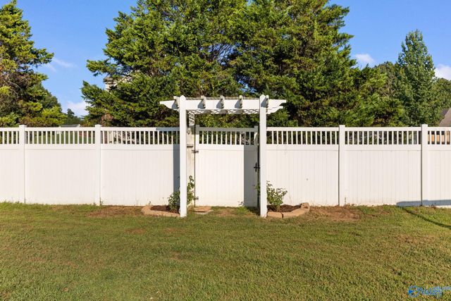 11228 Stewart Road, Tanner, AL 35671
