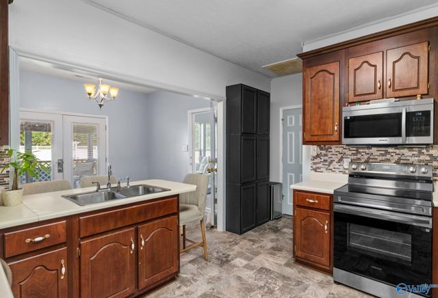 11228 Stewart Road, Tanner, AL 35671