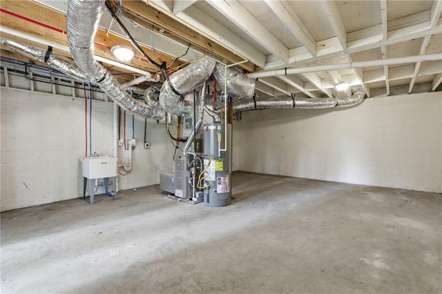 6981 Flagstone Drive, Austell, GA 30168