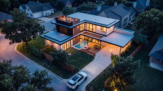2707 E Side DR, Austin, TX 78704