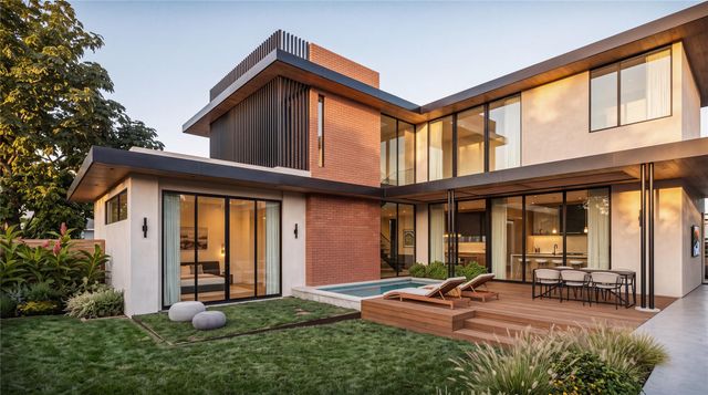 2707 E Side DR, Austin, TX 78704