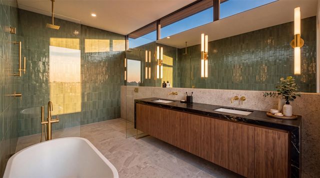2707 E Side DR, Austin, TX 78704