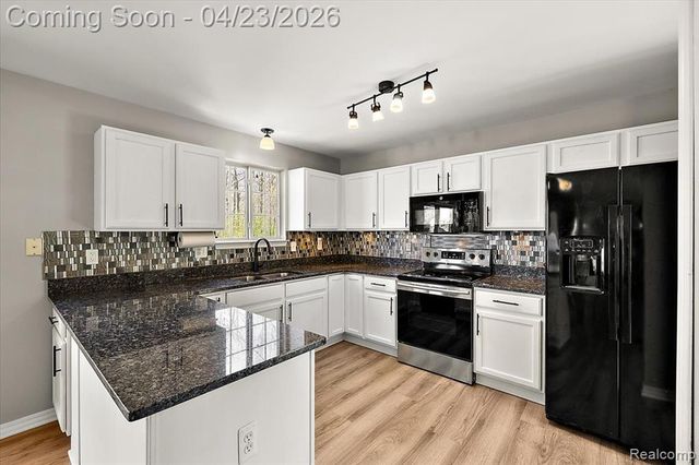 5867 Cary Drive, Ypsilanti, MI 48197