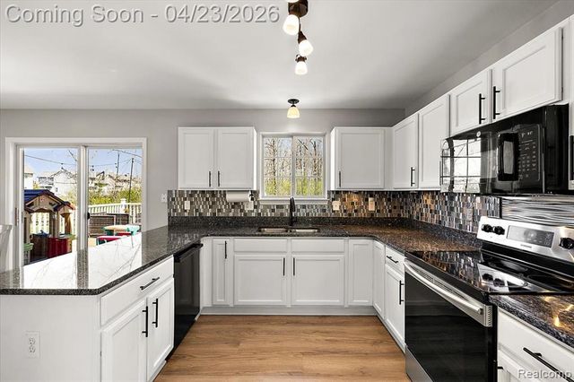 5867 Cary Drive, Ypsilanti, MI 48197