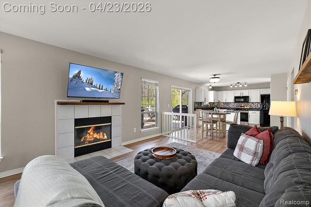 5867 Cary Drive, Ypsilanti, MI 48197