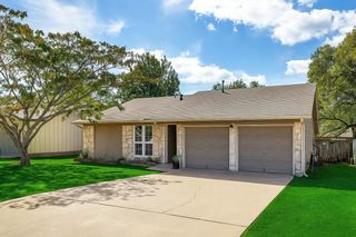 5507 Porsche LN, Austin, TX 78749