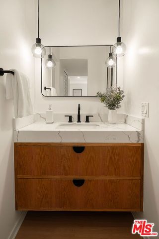10800 Holman Avenue 6, Los Angeles, CA 90024