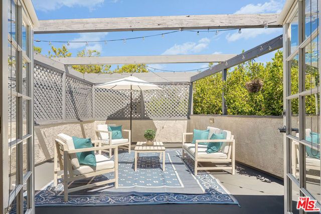 10800 Holman Avenue 6, Los Angeles, CA 90024