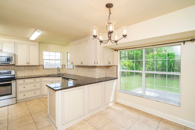 2116 Wood Stork Ave, St Augustine, FL 32084