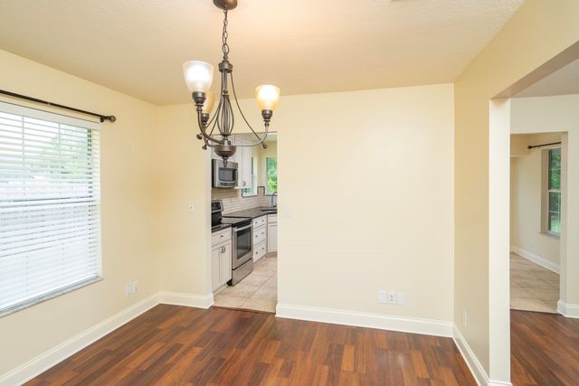 2116 Wood Stork Ave, St Augustine, FL 32084