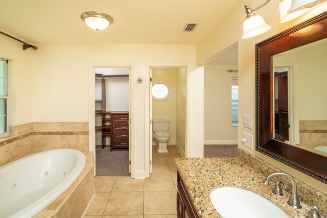 2116 Wood Stork Ave, St Augustine, FL 32084