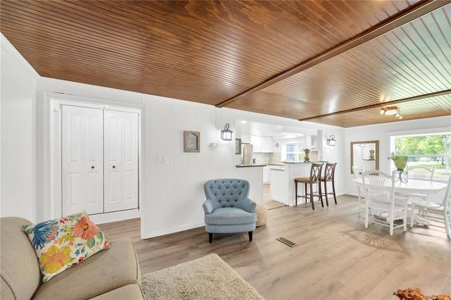 4404 ECHO SPRINGS DRIVE, Valrico, FL 33594