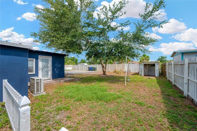 4404 ECHO SPRINGS DRIVE, Valrico, FL 33594