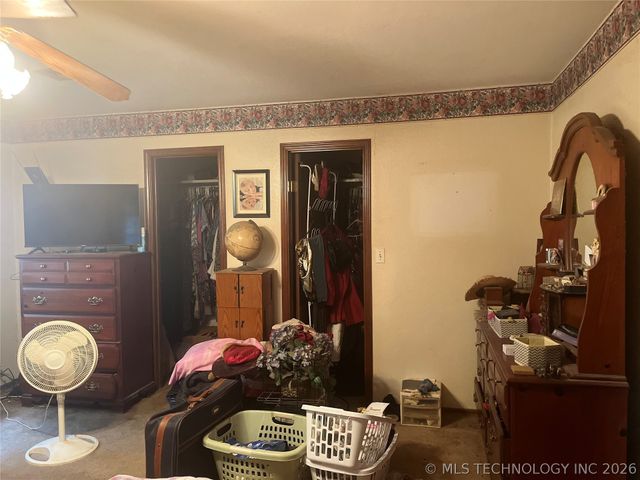16780 N Ash Road, Morris, OK 74445