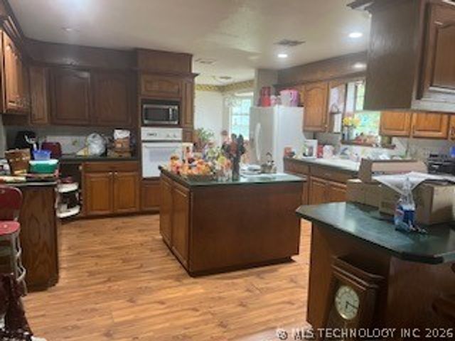 16780 N Ash Road, Morris, OK 74445