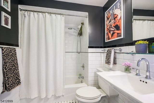 41 Montague Pl 2, Montclair Twp., NJ 07042