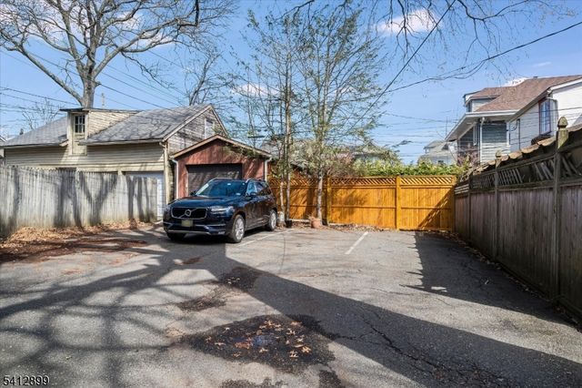 41 Montague Pl 2, Montclair Twp., NJ 07042