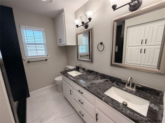 2103 Bay Club Drive, Arlington, TX 76013