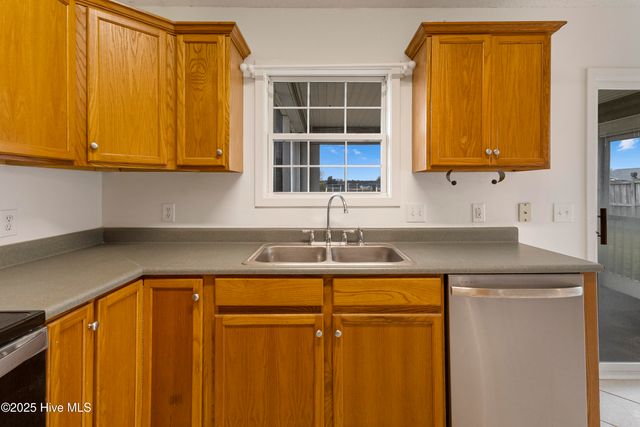 403 Westridge Court, Wilmington, NC 28411