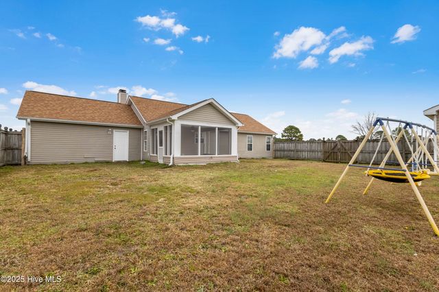 403 Westridge Court, Wilmington, NC 28411