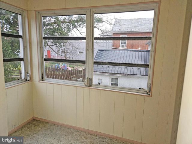 122 N MAIN ST, Mercersburg, PA 17236