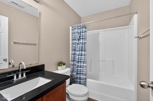 13976 Palodura, Fishers, IN 46038