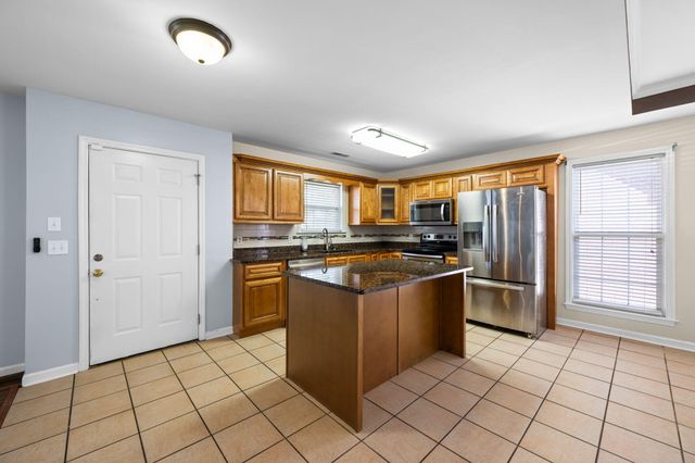 2068 Igou Crossing Drive, Chattanooga, TN 37421
