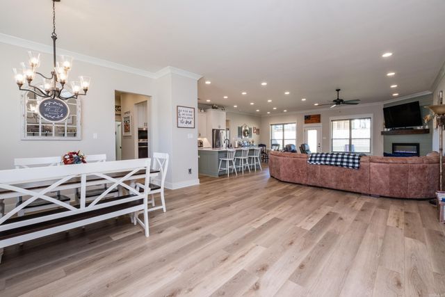 877 Millers Glen Drive, Sherwood, AR 72120