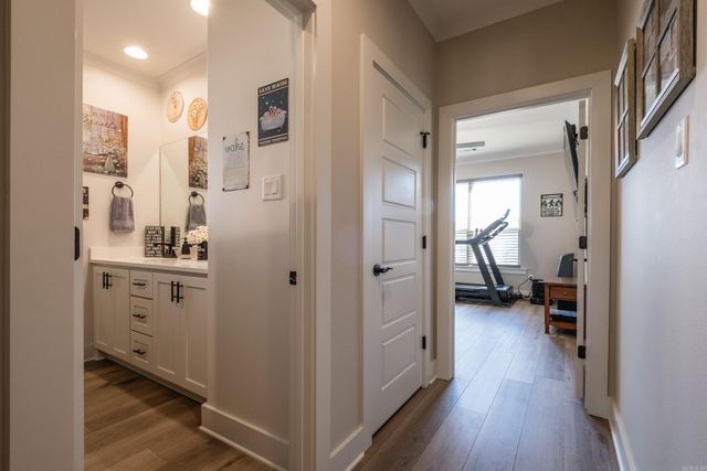 877 Millers Glen Drive, Sherwood, AR 72120