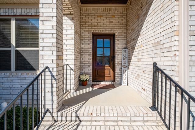 877 Millers Glen Drive, Sherwood, AR 72120