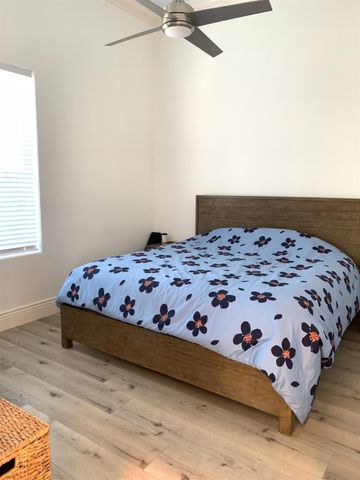 6371 N Milburn Avenue, Fresno, CA 93722