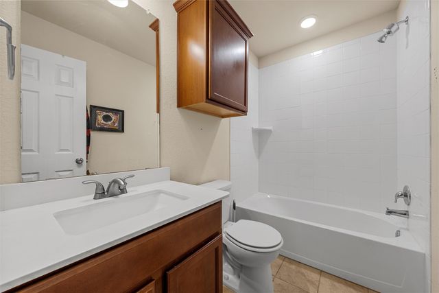 3200 Skinner Drive, Waco, TX 76655
