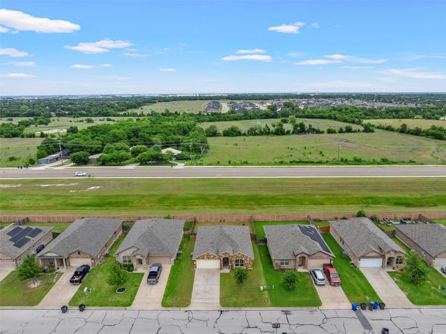3200 Skinner Drive, Waco, TX 76655