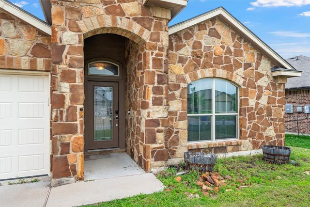 3200 Skinner Drive, Waco, TX 76655