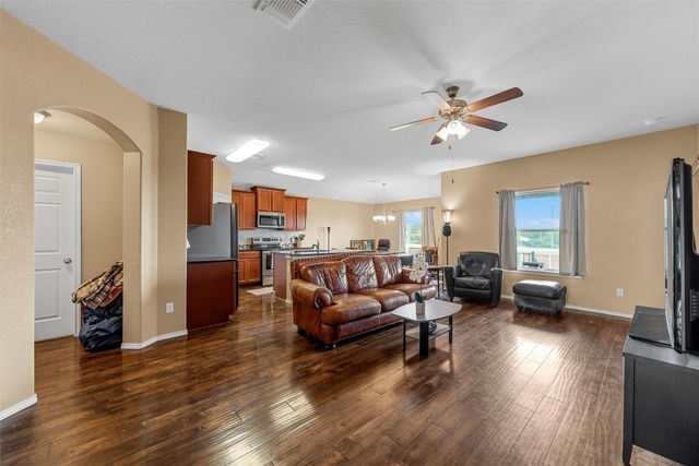 3200 Skinner Drive, Waco, TX 76655