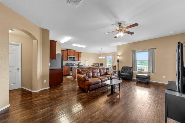 3200 Skinner Drive, Waco, TX 76655