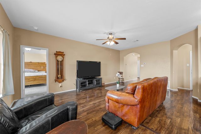 3200 Skinner Drive, Waco, TX 76655